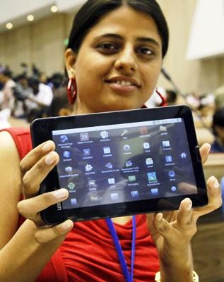 aakash tablet pc india