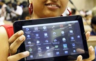 aakash tablet pc india